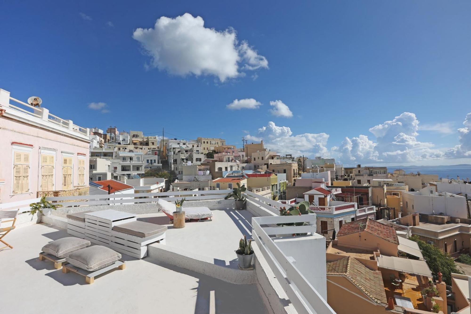 San Nikolas View Apartmán *