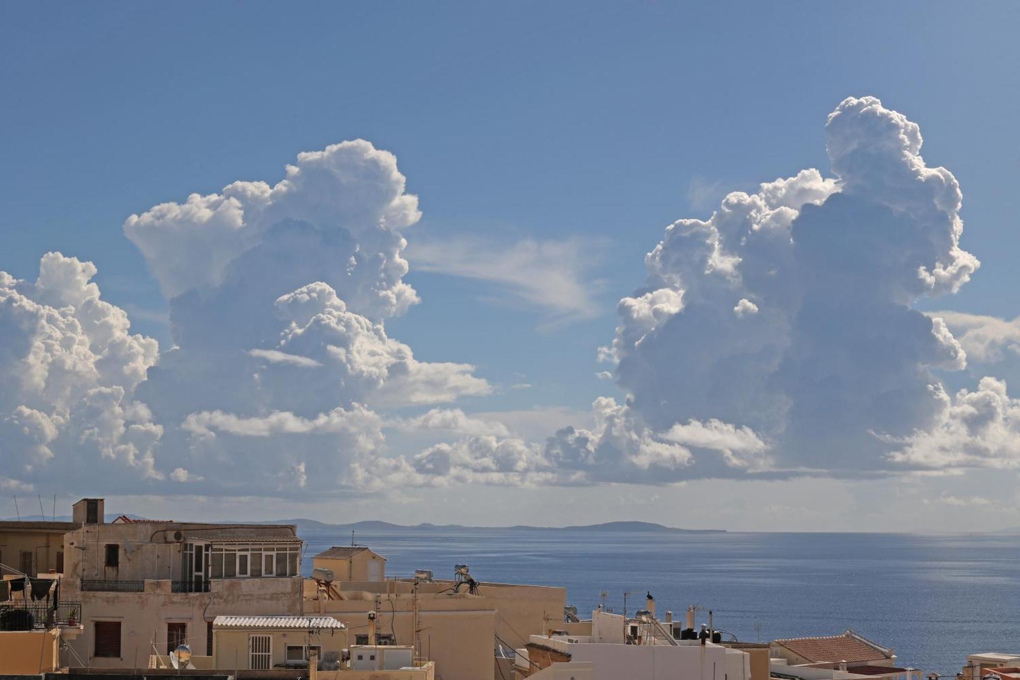 San Nikolas View * Ermupoli