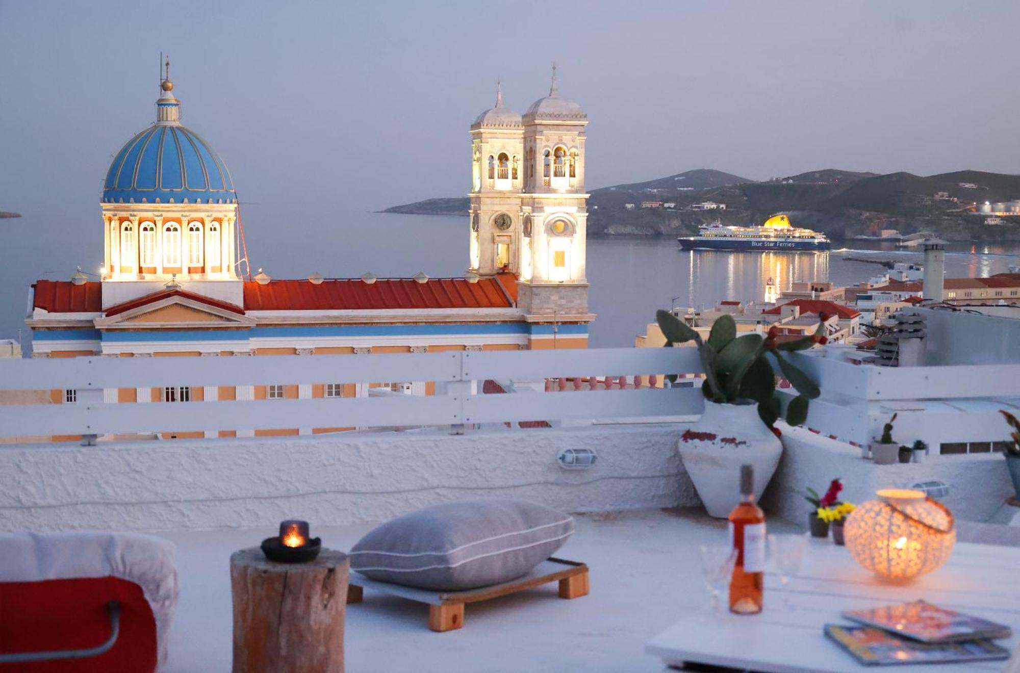 San Nikolas View